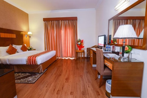 Room Near Burj Nahar Mall With free Breakfast 0 Exclusive Retreats