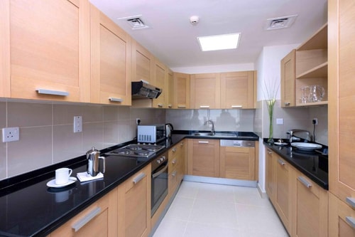 Three Bedroom Apartment Near Trade Center Metro 5 Exclusive Retreats