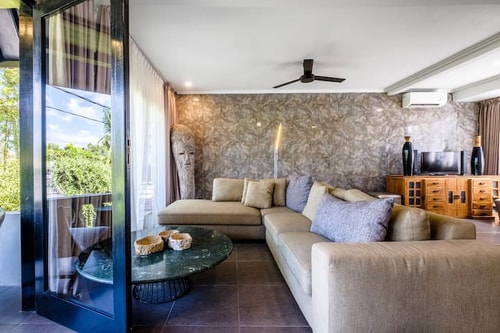 Bright 2BR Villa w/ Patio @Centre of Seminyak