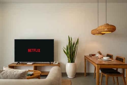 1BR Modern Canggu Suite | Pool & Co-Working