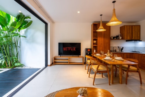 Luxe 2BR Canggu | Printine Pool & Workstation