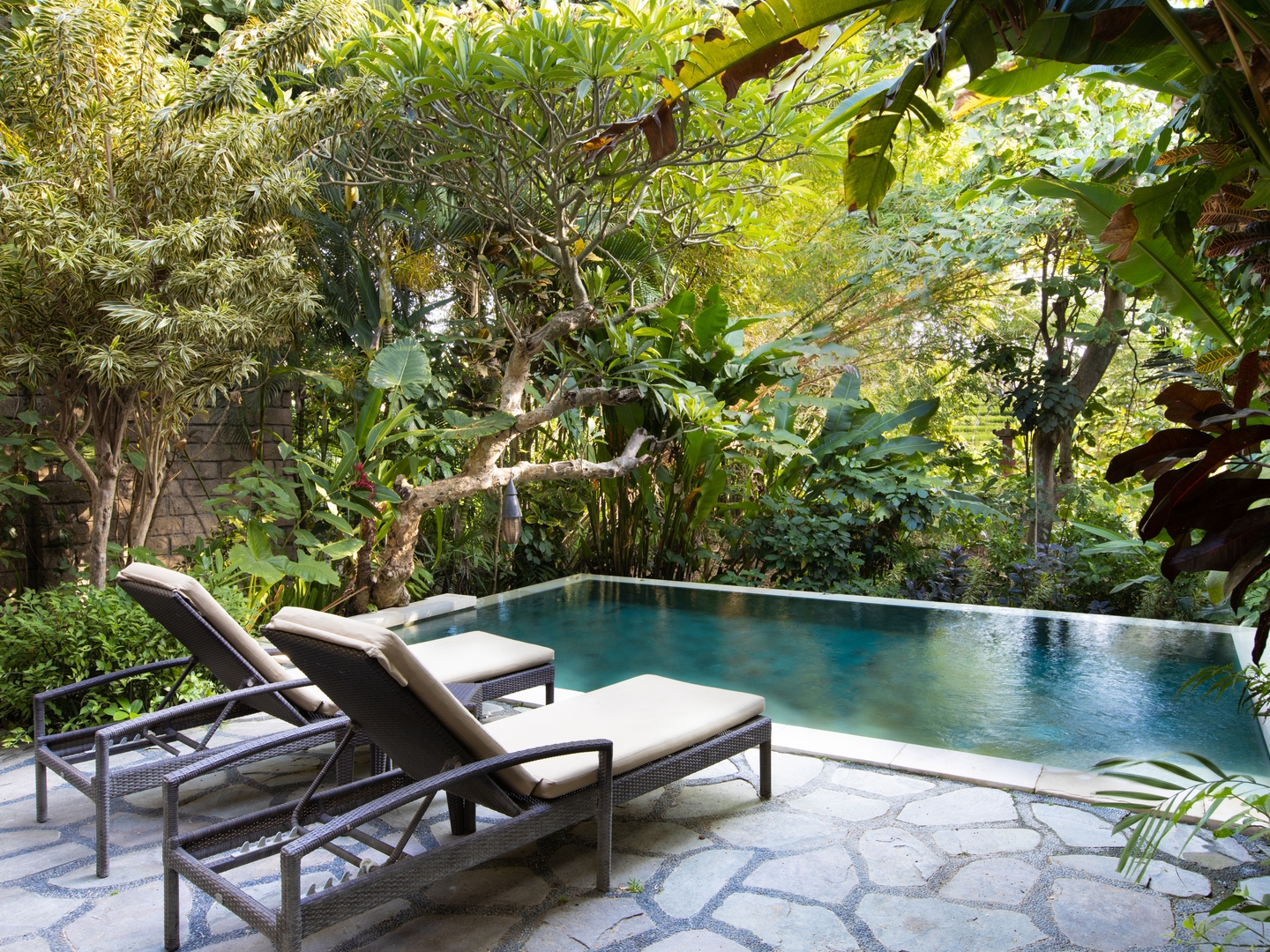 Tranquil 1BR Private Villa with Balinese Touch