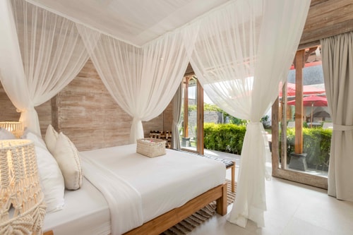 4BR: Wide Space Villa Near @Seminyak 34 Bali Real Estate