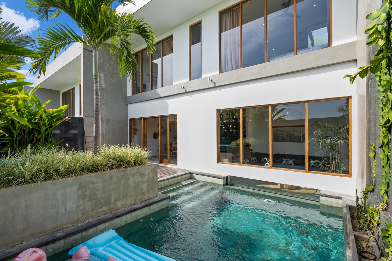 Private 2BR Villa with Pool & Paddy View in Canggu Bali Real Estate