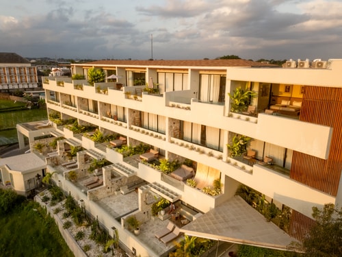 Luxury 1BR Canggu Studio | Rice Fields Pool