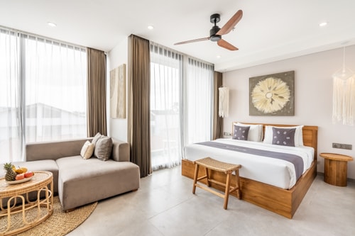 1BR Chic Suite in Canggu w/ Shared Rooftop & Pool