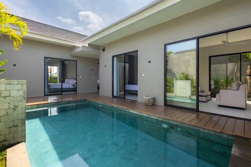 Modern 3BR Seseh Pool Villa | Near Pererenan Beach