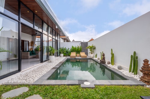 3BR Canggu Tropical Modern Villa Near Beach | Pool