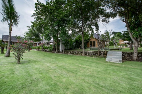 5BR: Spacious Villa for Family Near Seminyak 40 Bali Real Estate