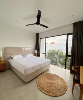 Family 4BR Villa w/ Private Pool Near Berawa Beach 4 Bali Real Estate