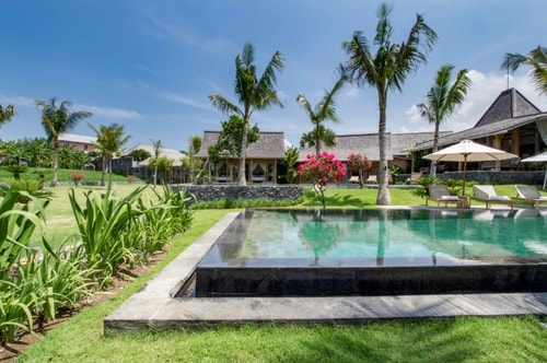 8BR: Huge Private Villa Near Seminyak 44 Bali Real Estate