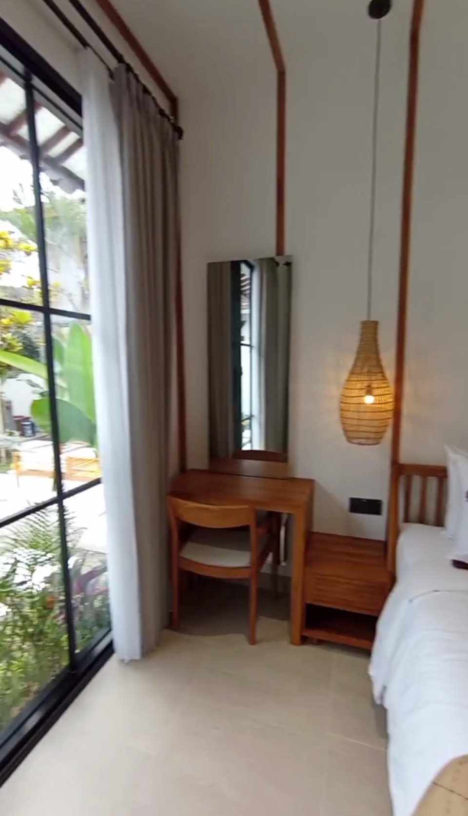 2BR Modern Ubud Retreat w/ Private Pool & Garden