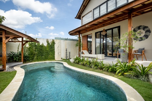 Serene-Tropical 3BR Villa Canggu | Pool & Paddies