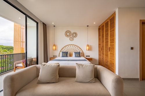 Oceanview 1BR Canggu | Pool & Nomad Work-Hub