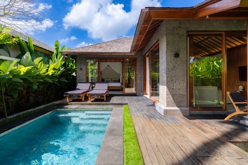 1BR Modern Tropical Ubud Villa | Poolside Garden