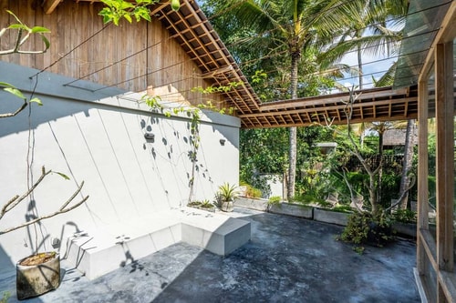 Cozy 1BD APT-2 w/private rooftop 5min to Ubud 6 Bali Real Estate