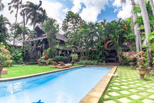 Luxe Spacious 5 BR Villa in the heart of Seminyak 6 Hombali.com