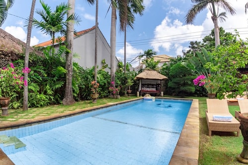 Luxe Spacious 5 BR Villa in the heart of Seminyak 7 Hombali.com