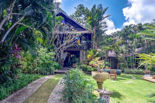 Luxe Spacious 5 BR Villa in the heart of Seminyak 50 Hombali.com