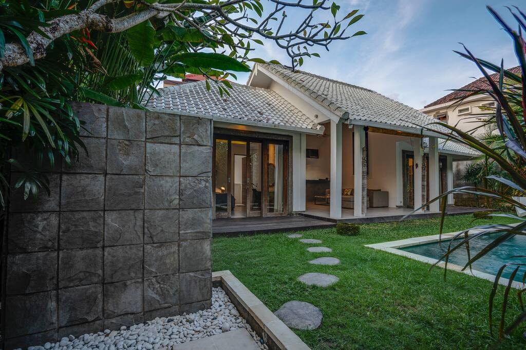 Stylish Unique 2BR Villa @Kerobokan Neighborhood