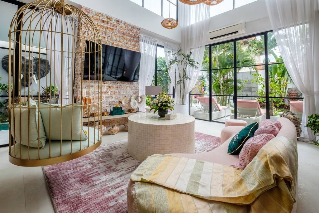 Modern Stylish 4 BR in Canggu