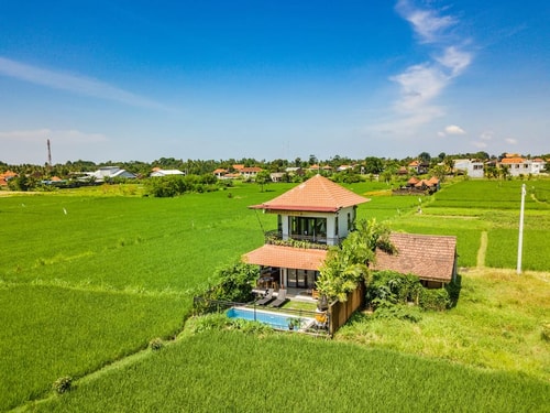 2BR Villa with Panoramic Rice Fields View in Ubud 2 Hombali.com