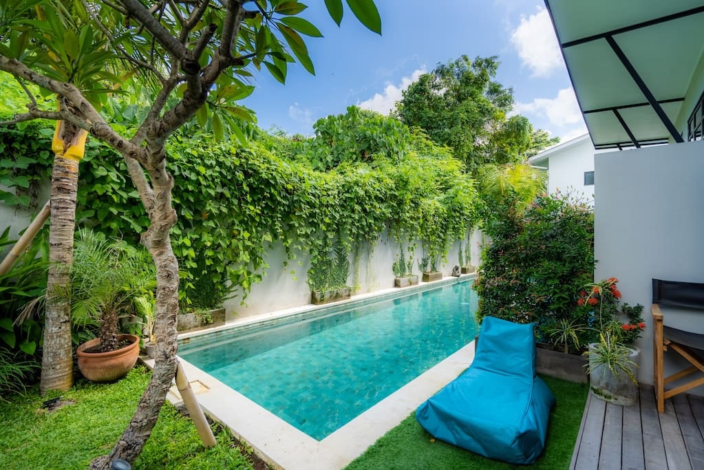 #1 Modern Loft villa near Canggu Finns Beach