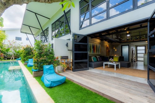 Mezzanine Loft with Pool, Close to Berawa Beach 41 Hombali.com