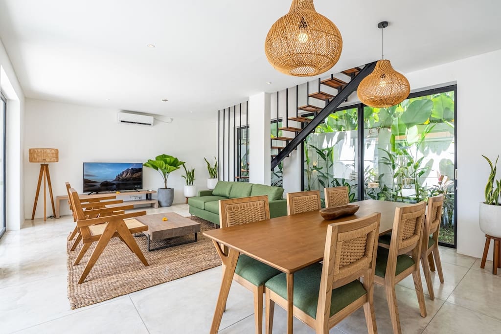 Gorgeous 3BR Brand New Canggu Villa by Hombali