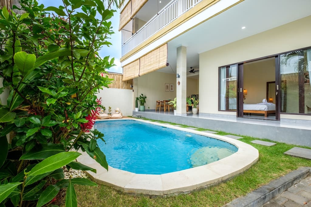 Homey 3BR Villa @ Cozy Canggu Neighborhood