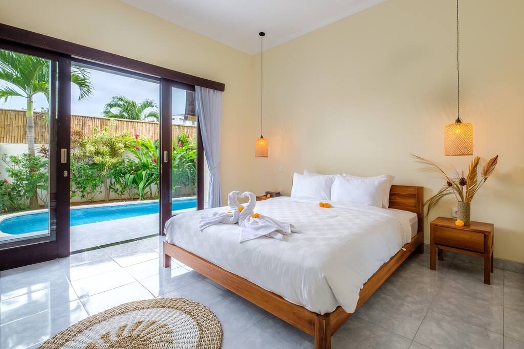 Homey 3BR Villa @ Cozy Canggu Neighborhood