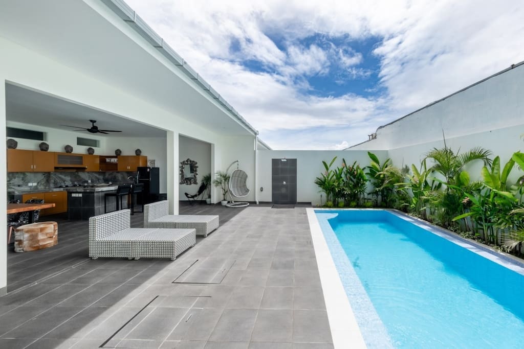 Stylish 2BR Villa Private Pool