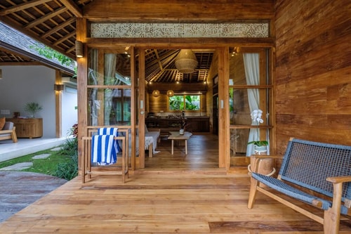 Wooden Lavish Joglo 4BR at Canggu's Tranquillity 19 Hombali.com