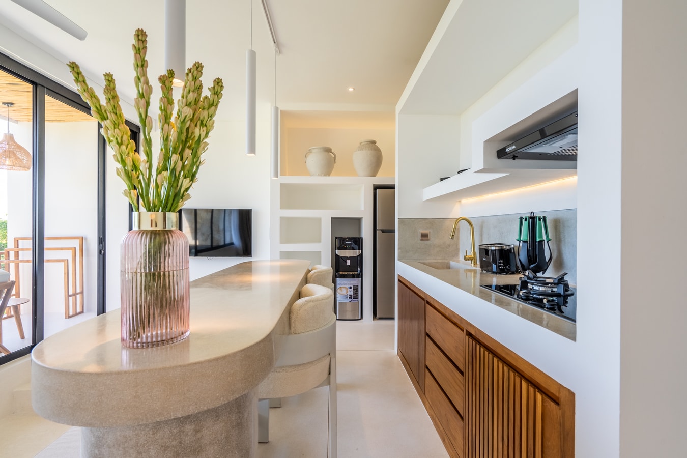 1BR Modern Tropical Apt. in Canggu w/ Private Pool