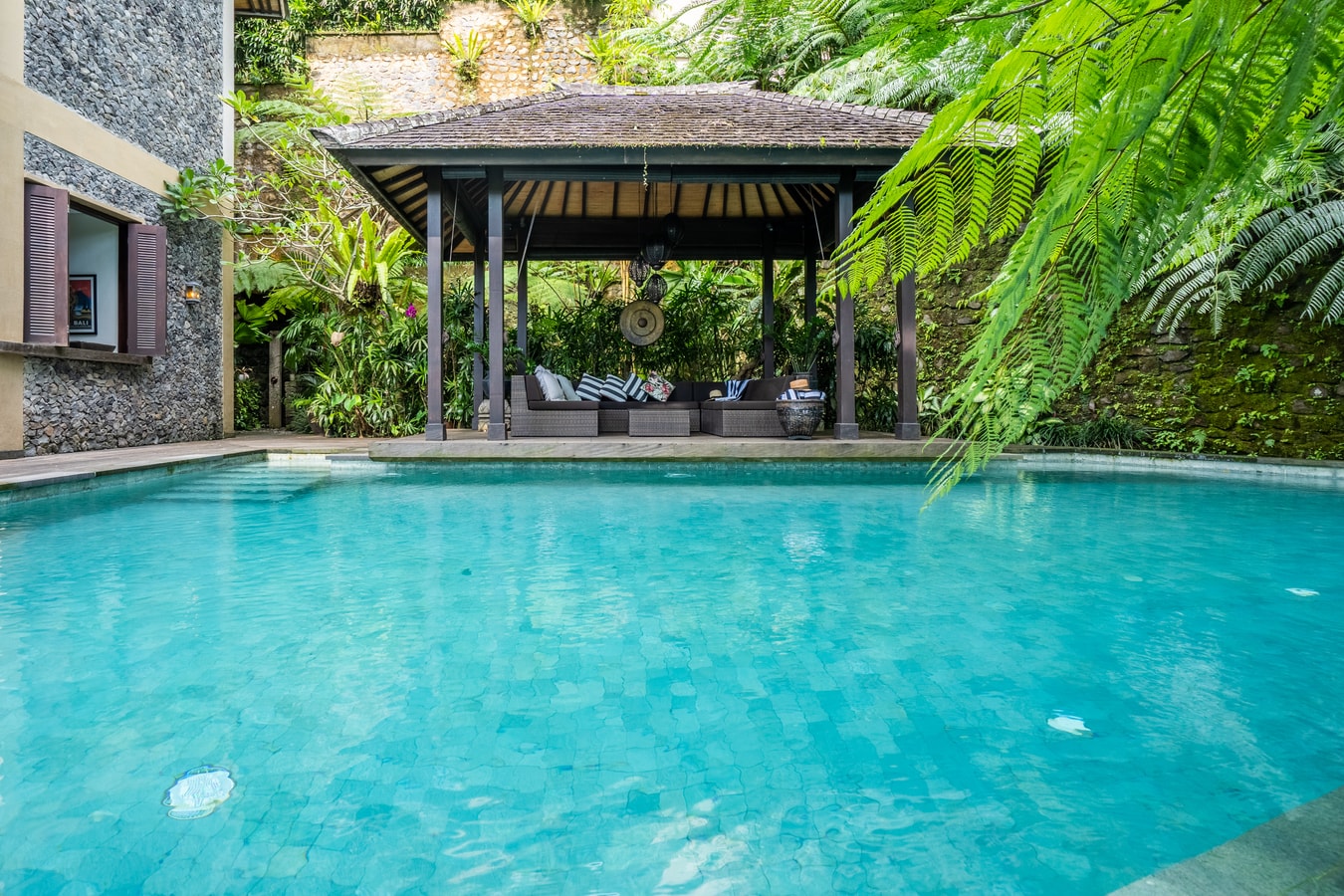 Tranquil Jungle Retreat 4BR Villa w/ Infinity Pool
