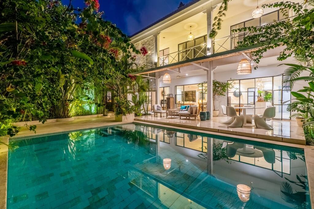 Long-term Rental 3BR Villa in Pererenan