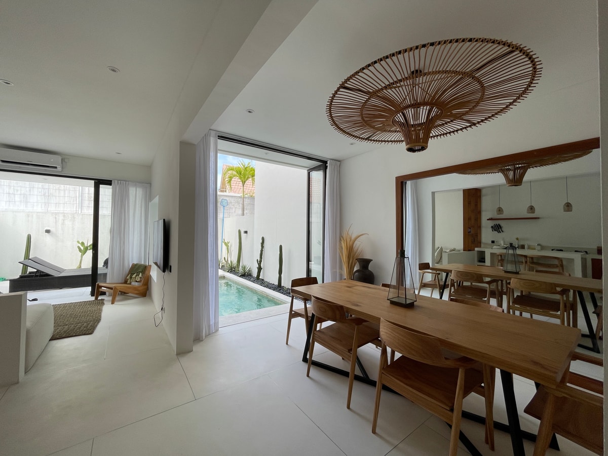 1BR Cozy Villa w/ Pool in Strategic Location