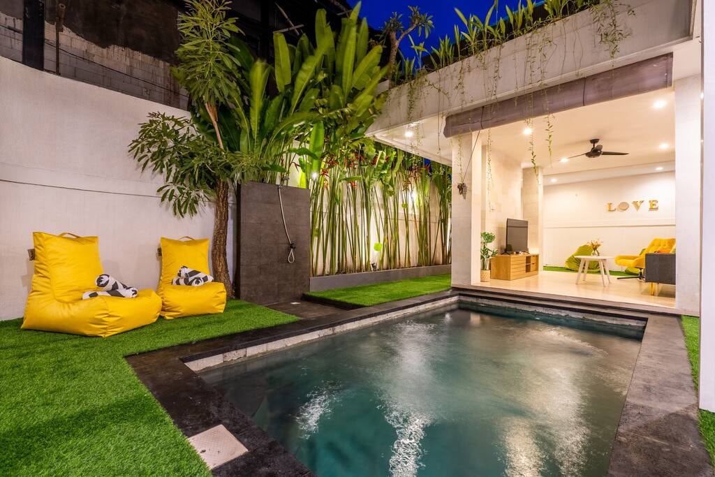 Canggu 2BR Tropical Rooftop Villa w/ Pool & Garden Bali Real Estate