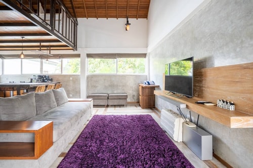 Canggu Modern Loft Apartment, 2 minutes to Finns