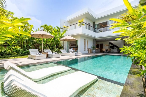 4BR Private Pool Villa near Finns and Berawa Beach 5 Bali Real Estate