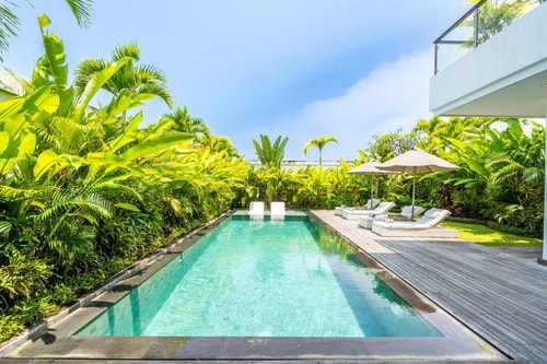 4BR Private Pool Villa near Finns and Berawa Beach 9 Bali Real Estate