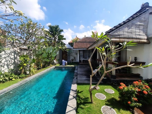Peaceful 2 BR Villa with Private Pool in Canggu