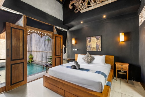 Eclectic 1BR Villa at Berawa by Hombali