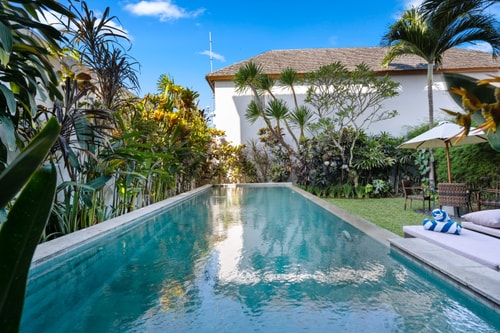 2BR Stylish Apartment, 10 minutes to Berawa Beach