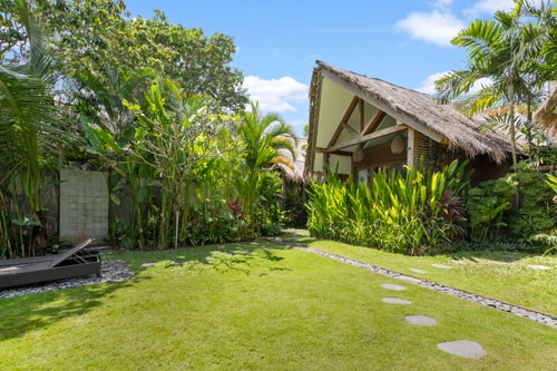 5bd private resort w/ 2 pools in Canggu Pererenan 37 Bali Real Estate