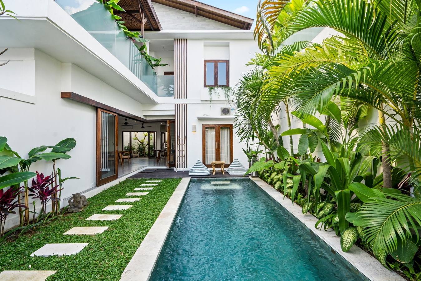 3BR Villa Canggu 800m from Atlas, Pool & Garden