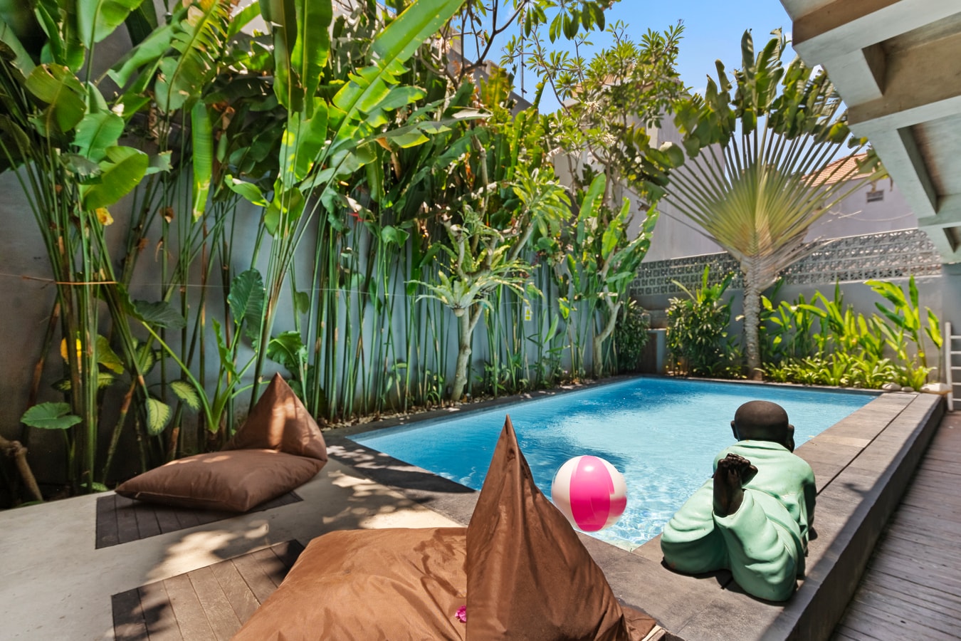 Comfortable Seminyak Apartment with Pool - B12