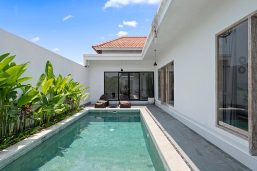 Elegant 2BR Villa with Pool near Batu Belig Beach 13 Hombali.com