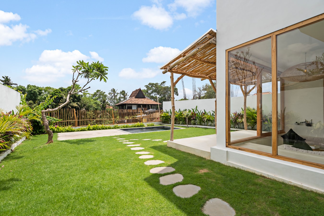 Charming 3BR Pool Villa with Big Garden in Canggu