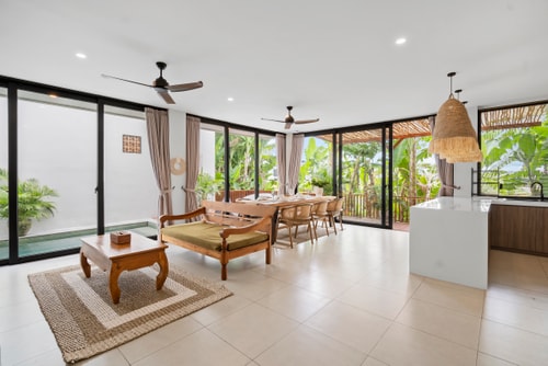 Luxury 4BR Villa w/ Pool & Paddy View -Batu Bolong 3 Bali Real Estate